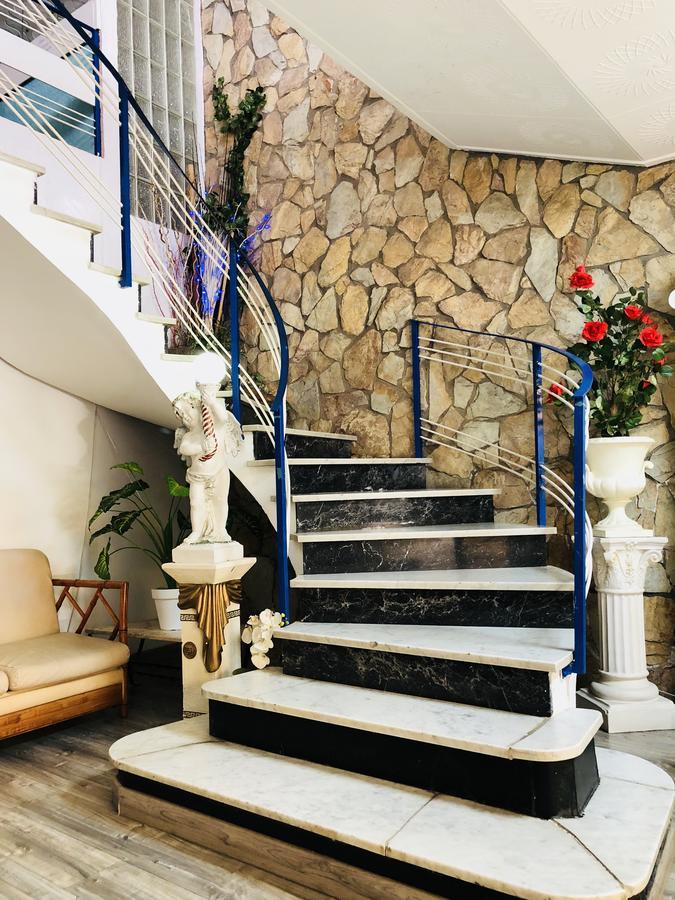 Hostal Univers Calella Exterior photo